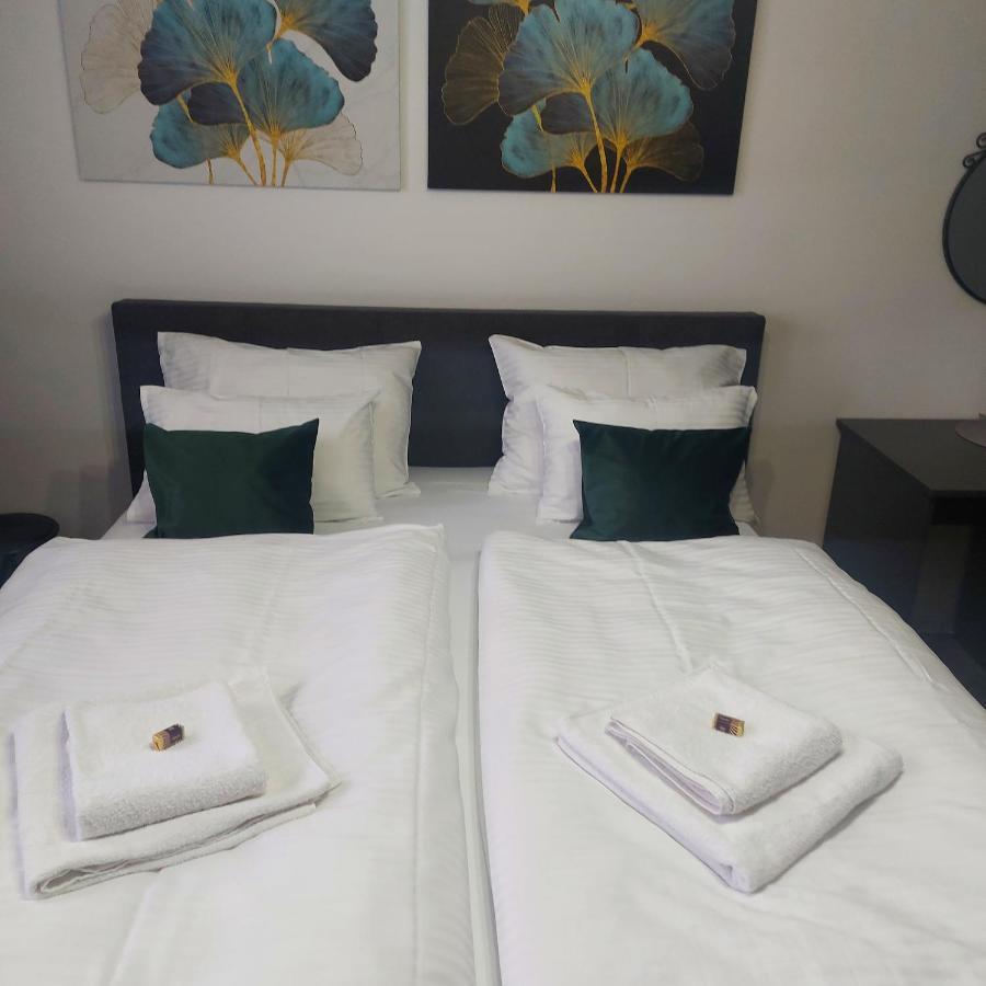 Apartman Pozoriste Penthaus Banja Luka Extérieur photo